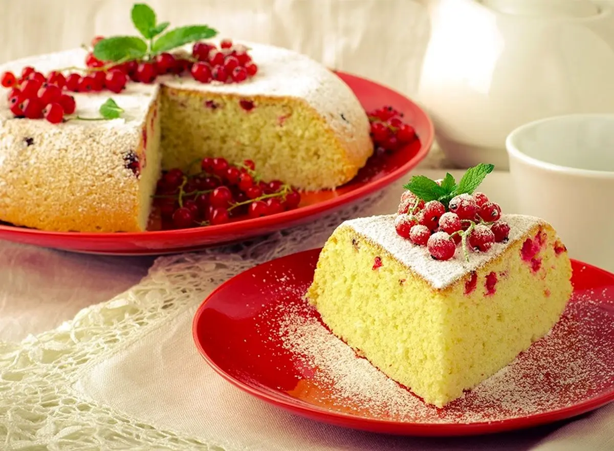 طرز تهیه کیک اسفنجی؛ نکات کلیدی برای پخت کیک اسفنجی عالی