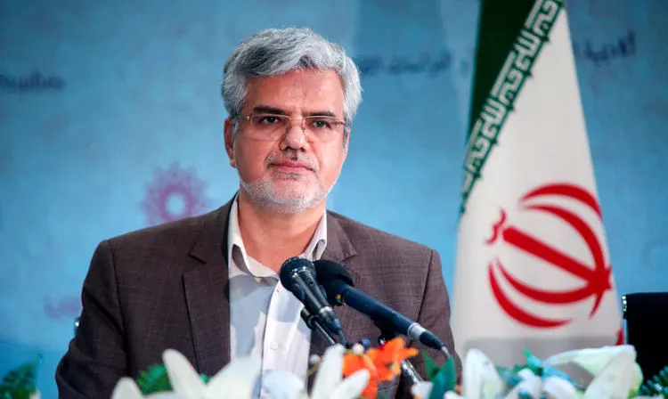 نامه نگاری حقوقدان انصرافی شورای نگهبان به رهبر انقلاب