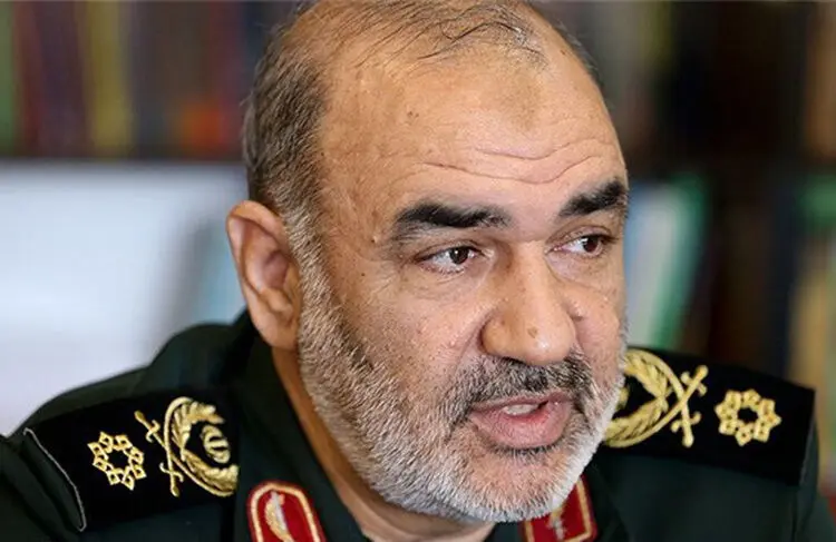 سردار سلامی: برخورد با ناهنجاری‌ها جزء مطالبات جدی مردم است