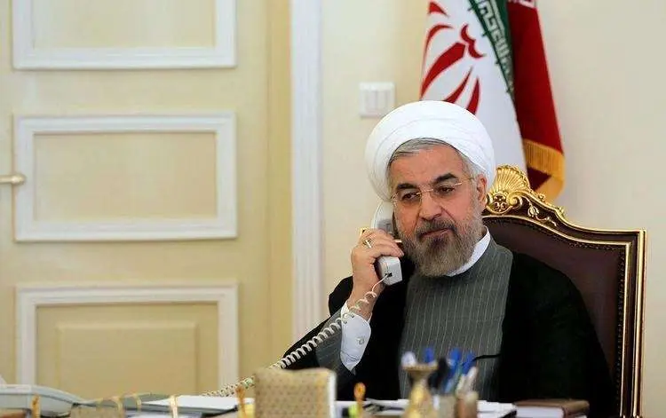گفتگوی تلفنی روحانی و مکرون درباره برجام