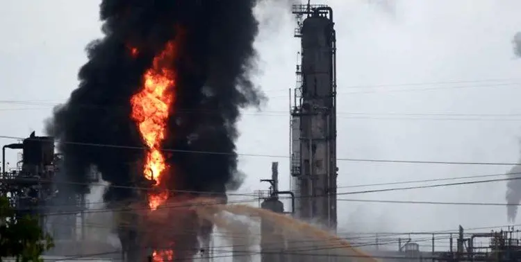 انفجار در یکی از تأسیسات شرکت «اکسان‌موبیل» آمریکا