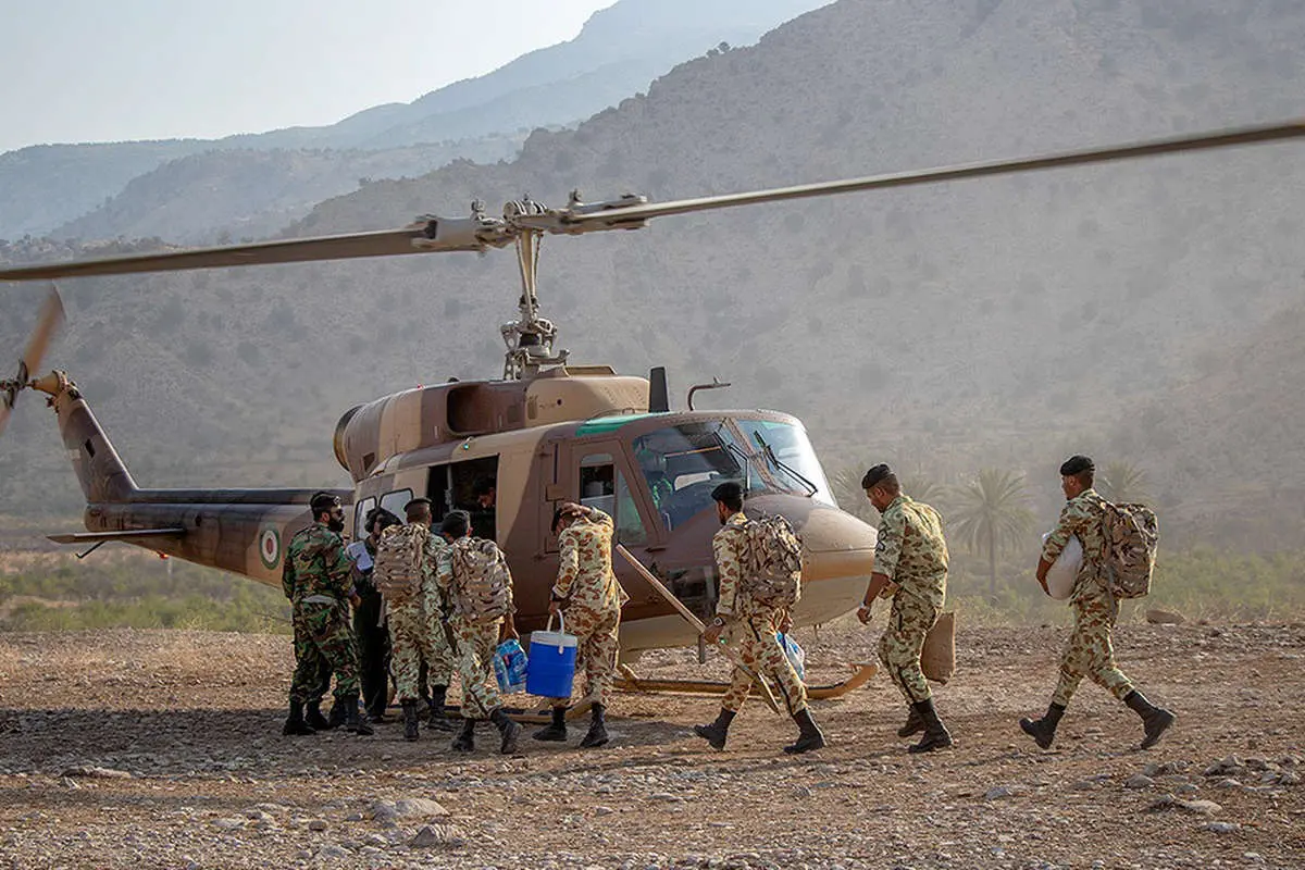 (تصاویر) مهار آتشسوزی در «کوهمرهسرخی شیراز»