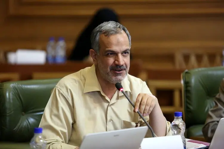 مجسمه ملک‌المتکلمین در پارک‌شهر گم شد
