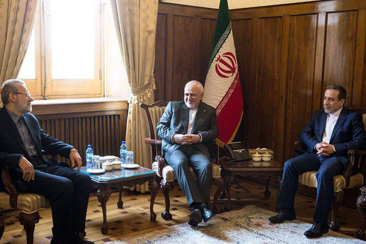 لاریجانی به دیدار ظریف رفت