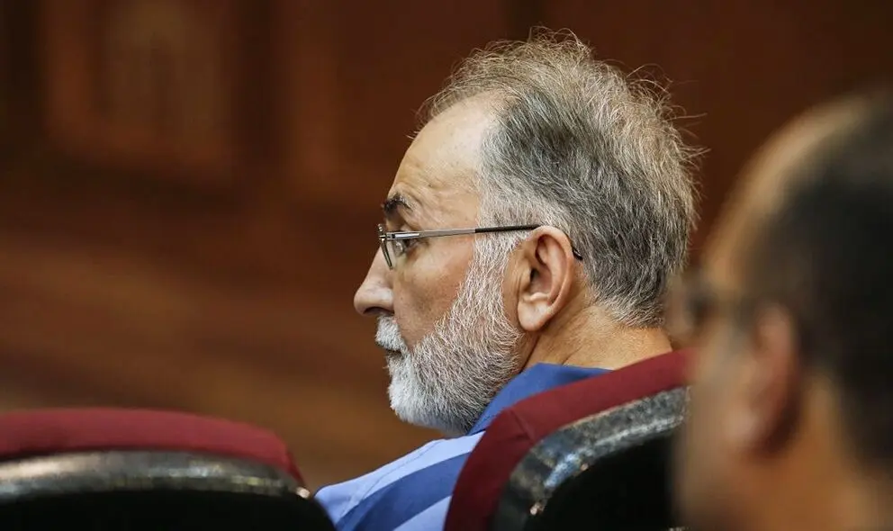 حسین، داوود و جواد رابطه نامشروعی با میترا استاد داشتند؟
