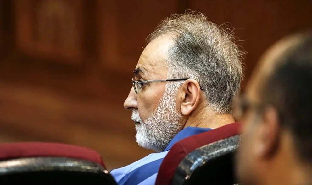 حسین، داوود و جواد رابطه نامشروعی با میترا استاد داشتند؟