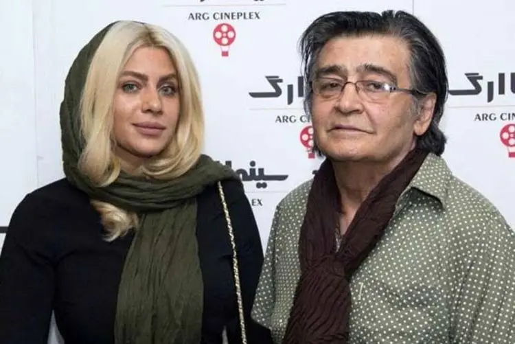 رضا رویگری با همسرش پس از ۱۰ سال روی صحنه می‌رود