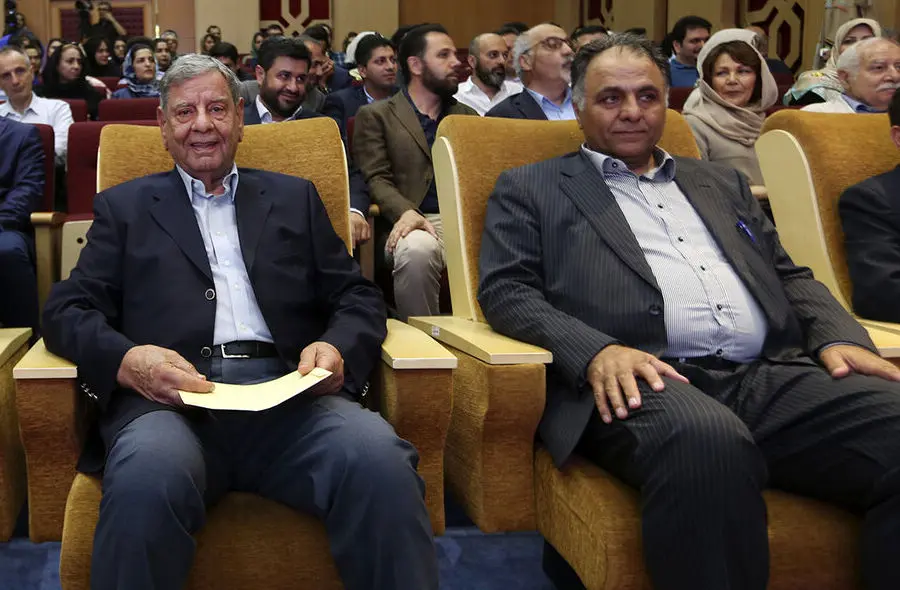 (تصاویر) تجلیل از احمد جعفری‌نژاد؛ طراح ایرانیِ شهر بازی «دیزلی‌لند»