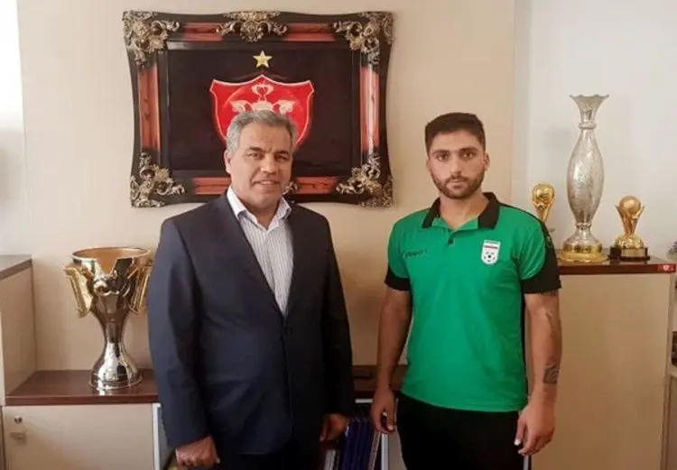 (عکس) یک استقلالی دیگر هم جذب پرسپولیس شد