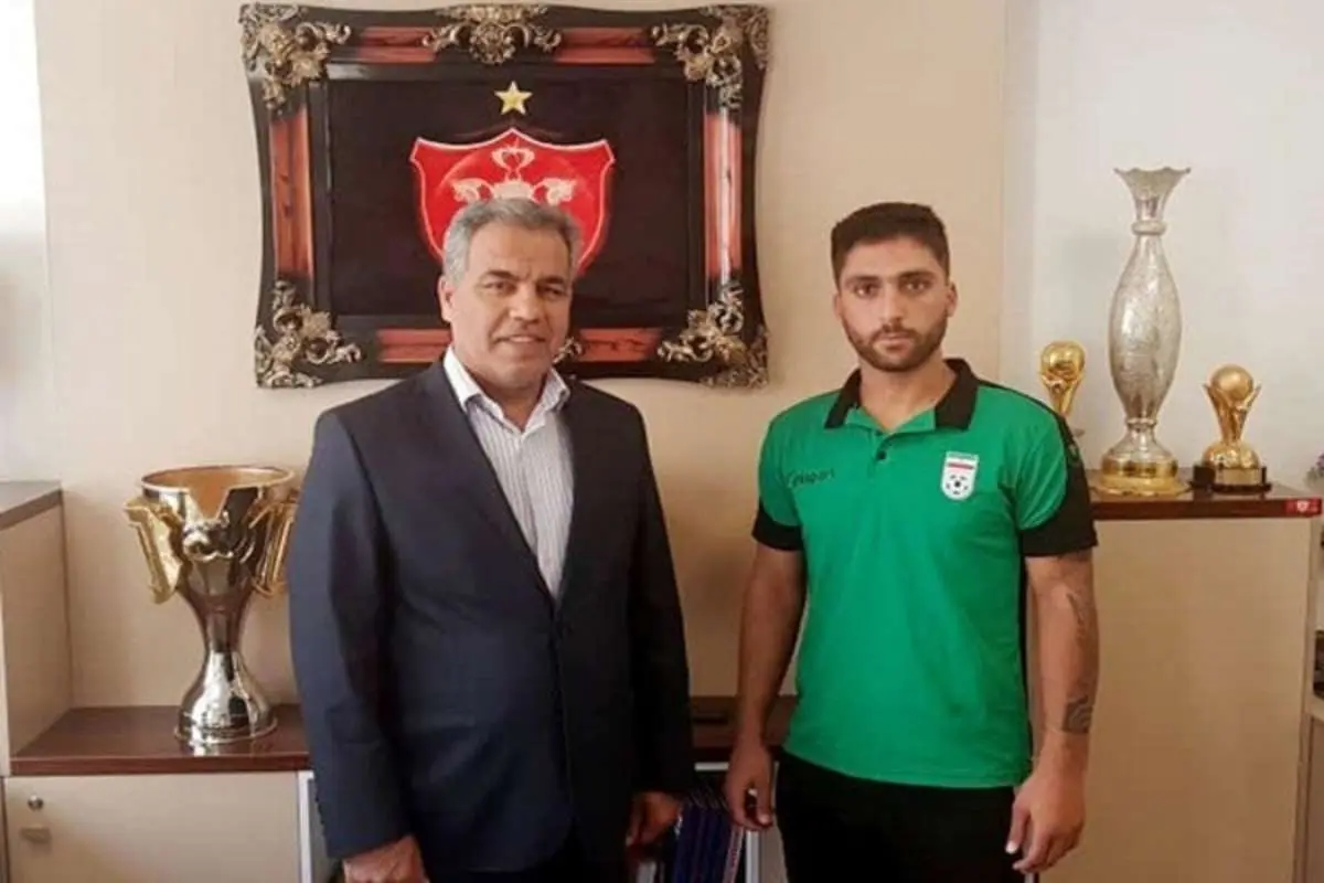 (عکس) یک استقلالی دیگر هم جذب پرسپولیس شد