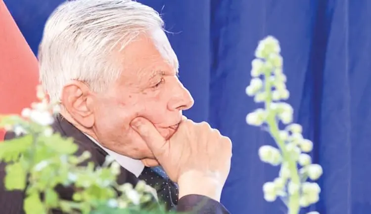 یک کتاب مستهجن منتشر شد؟!