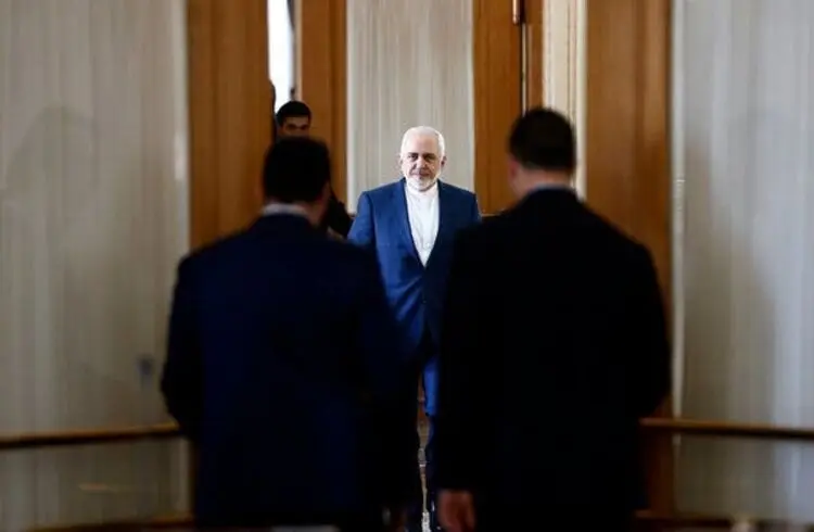 پمپئو: محدوده تردد ظریف در آمریکا فقط ۶ بلوک است!