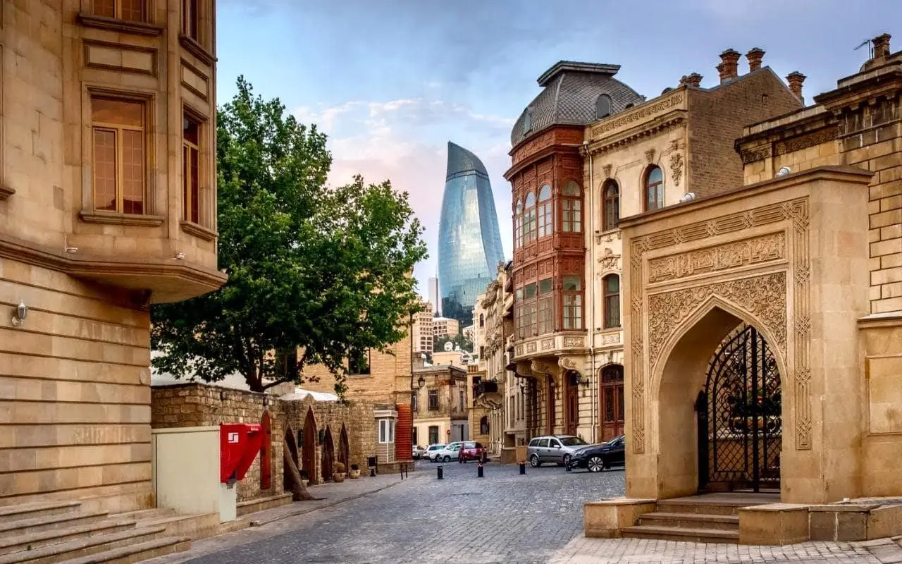 ایچری شهر، شهری باستانی در دل باکوی مدرن