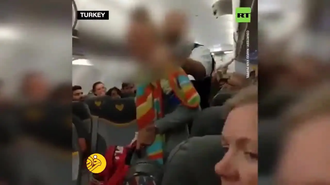 (ویدئو) برخورد نژادپرستانه دو زن اروپایی با سه مرد مسلمان