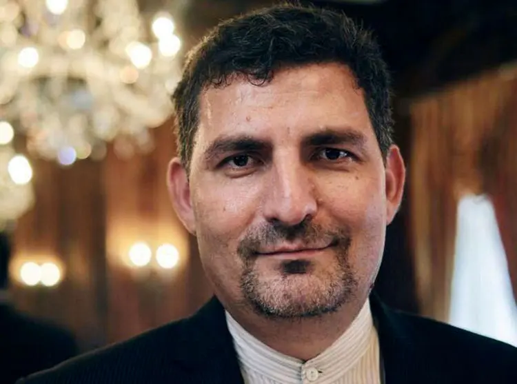 تکذیب فضاسازی درباره آمادگی ایران برای مذاکره موشکی