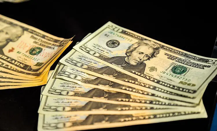 سیاست انقباضی برای کنترل نرخ ارز؟