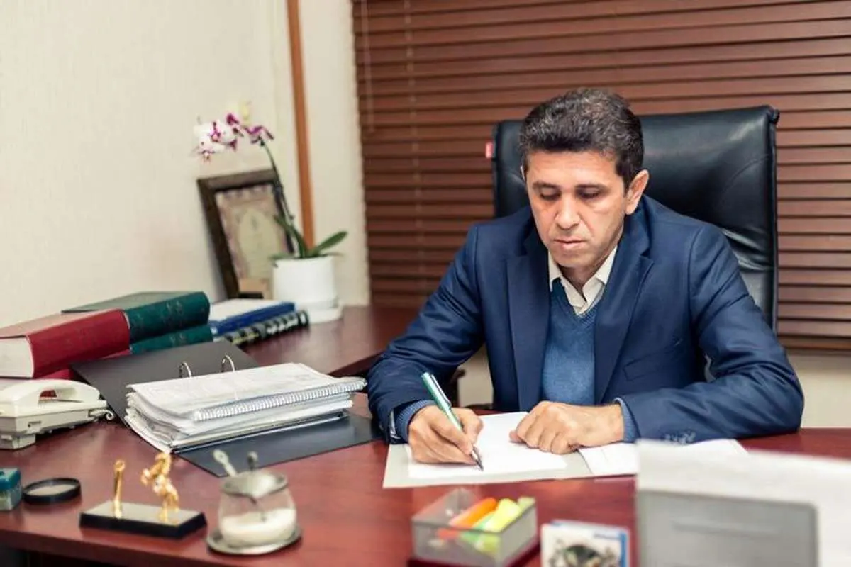 واکنش رییس کانون وکلا به رای دیوان عدالت درباره گواهینامه موتورسواری زنان