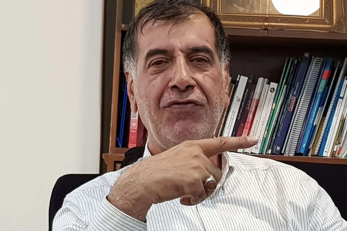 باهنر: دیدار ظریف با سناتور آمریکایی مخفیانه نبوده است