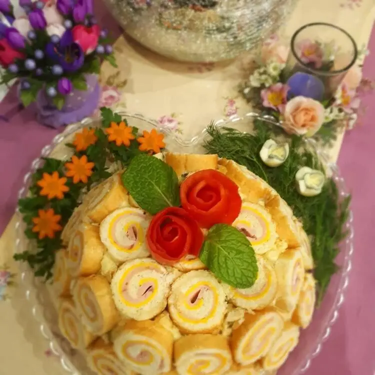 طرز تهیه سالاد الویه خوشمزه و مجلسی