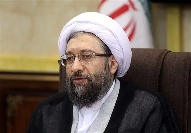 شایعه مهاجرت آیت‌الله آملی لاریجانی به نجف تکذیب شد