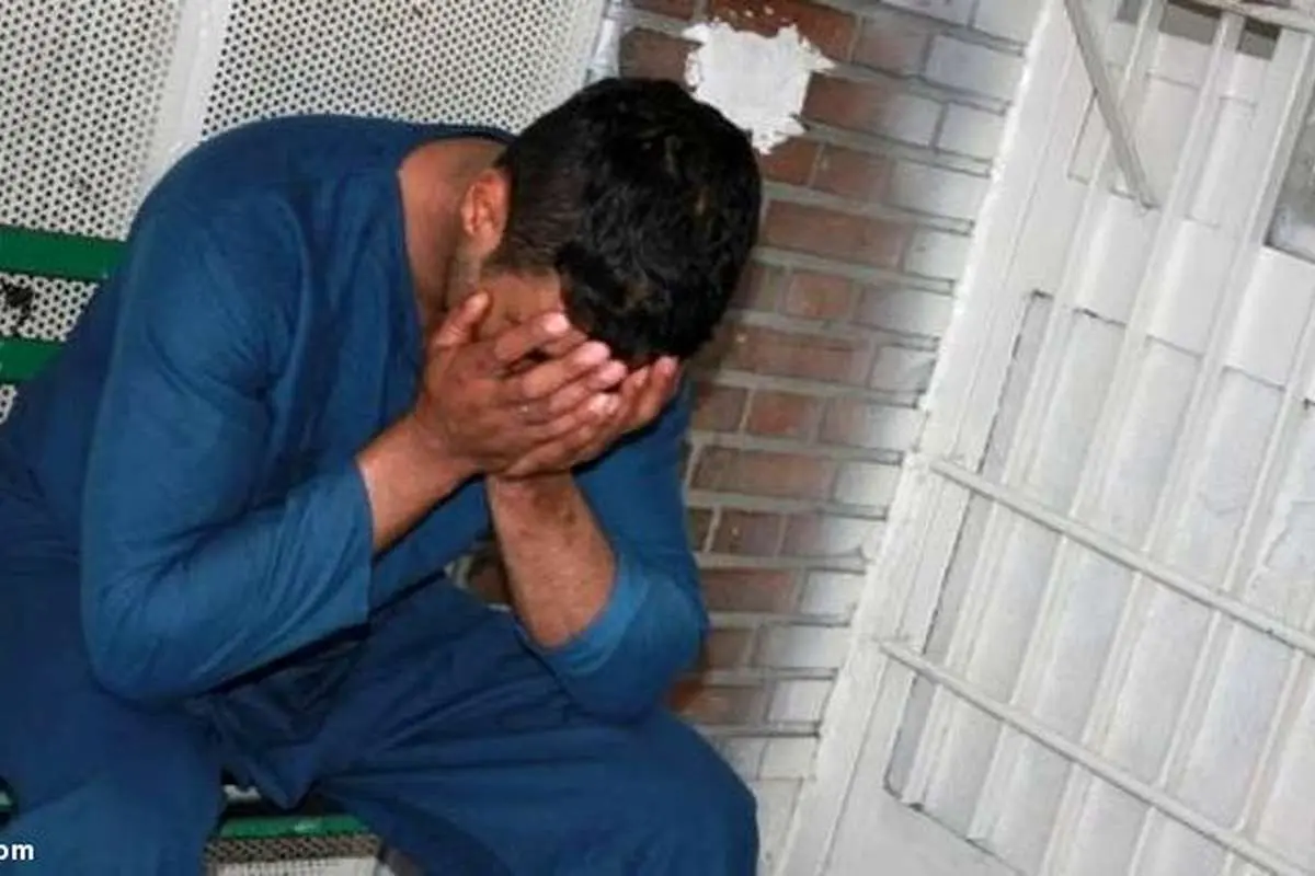 قتل هولناک پدر؛ وقتی کسی نبود به انباری می‌رفتم و بخشی از جسد را با اره می‌بریدم!