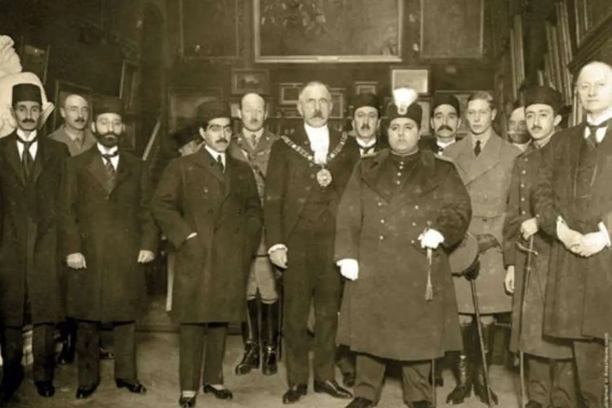 ١٠٠ سالگی یک قرارداد ننگ آور