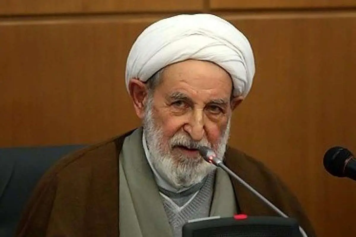 آیتالله یزدی: در برخی کنسرتها رقاصی را رواج میدهند