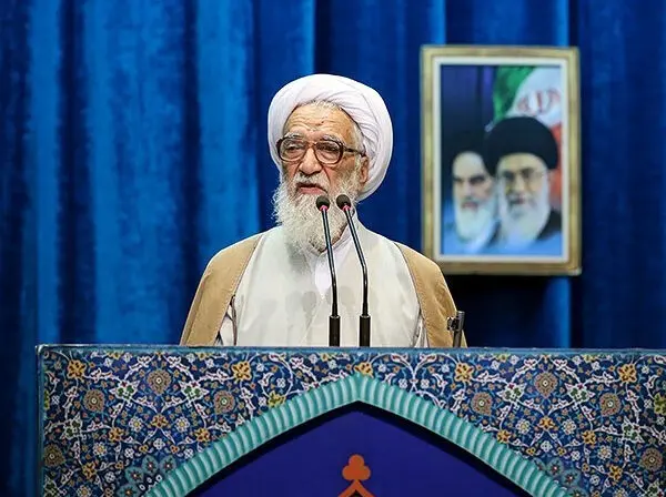 موحدی کرمانی: برخی به خاطر زودرنجی از قطار انقلاب پیاده شدند