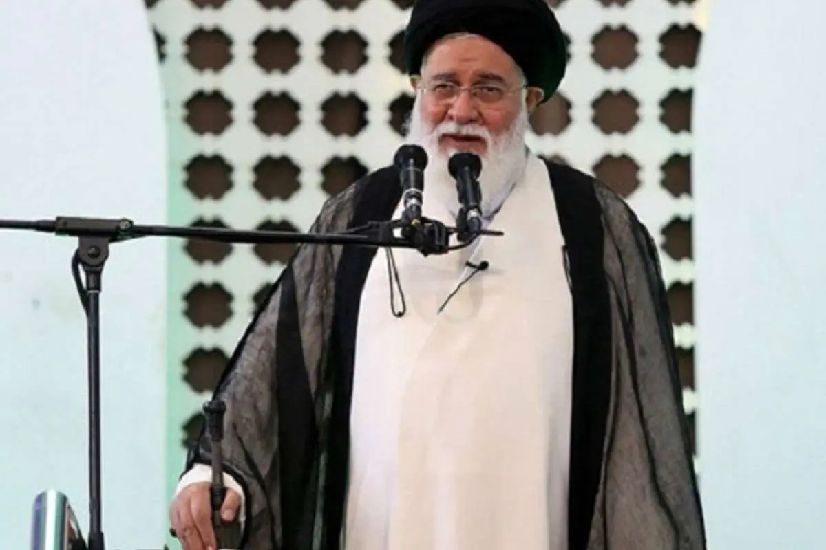 علم‌الهدی: عده‌ای در داخل و خارج با ولایت می‌جنگند