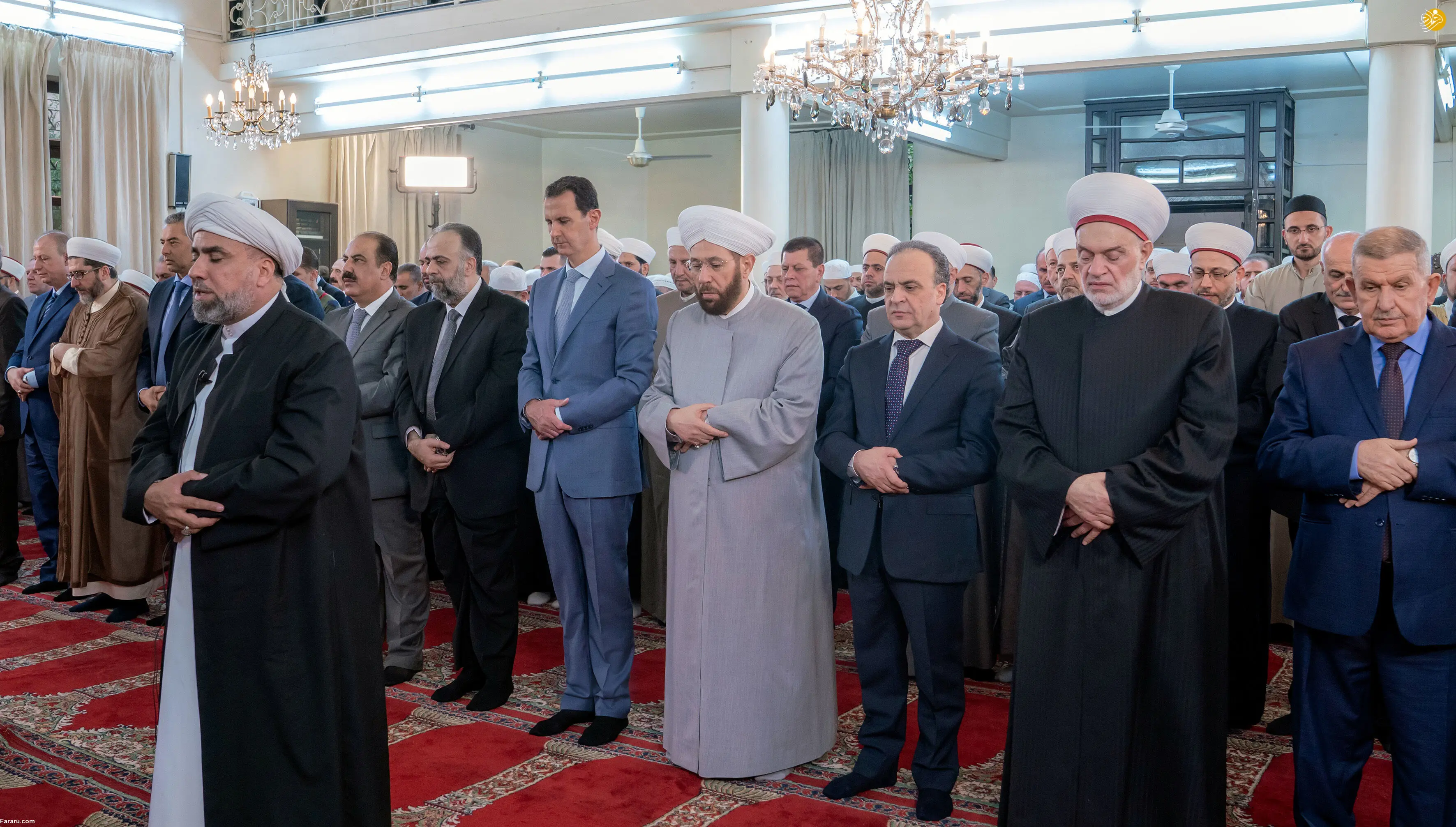 (تصاویر) بشار اسد نماز عید قربان را اقامه کرد