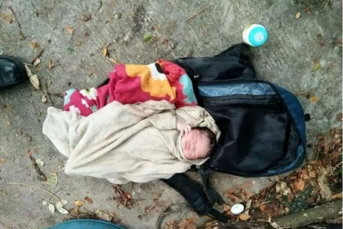 کشف نوزاد ۳ روزه کنار سطل آشغال در خراسان رضوی