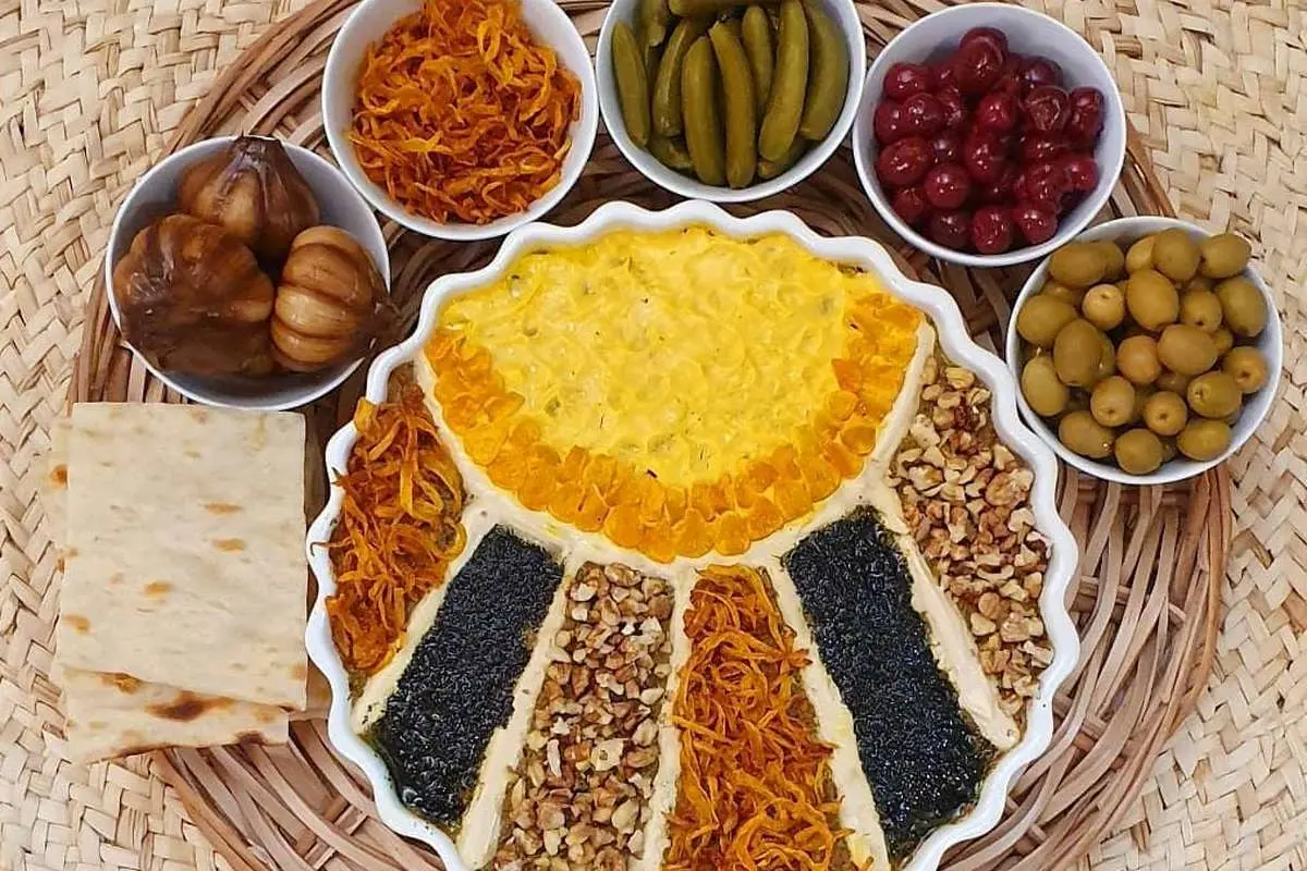 طرز تهیه انواع کشک بادمجان از ساده و سنتی تا تارت و کیک کشک بادمجان