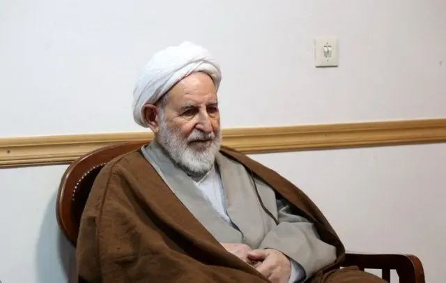 چرا به ناگهان هجمه به آملی لاریجانی؟!