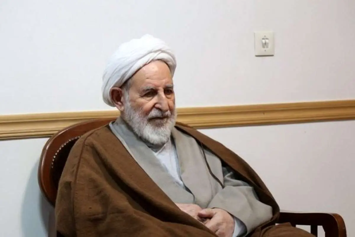 چرا به ناگهان هجمه به آملی لاریجانی؟!