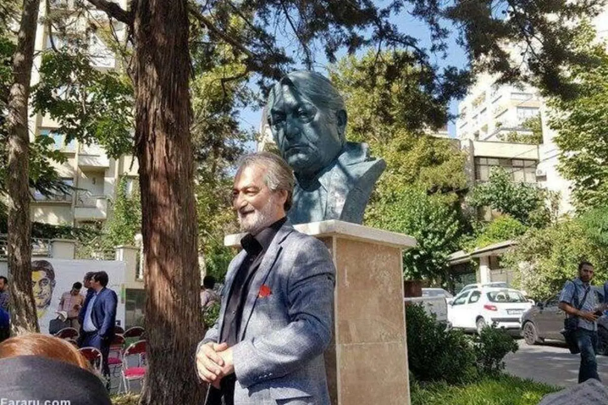 (تصویر) سردیس عزتالله انتظامی رونمایی شد