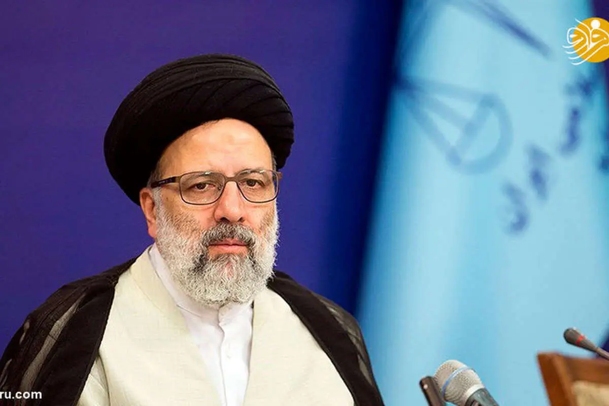 ابراهیم رئیسی: یقهسفیدها برای خود خط قرمز قائل نباشند