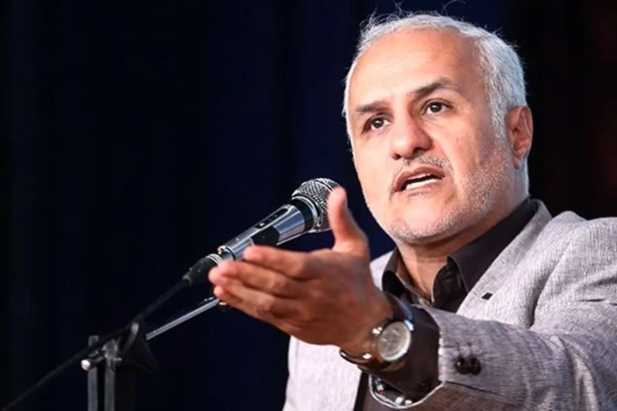 «حسن عباسی» به مرخصی رفت