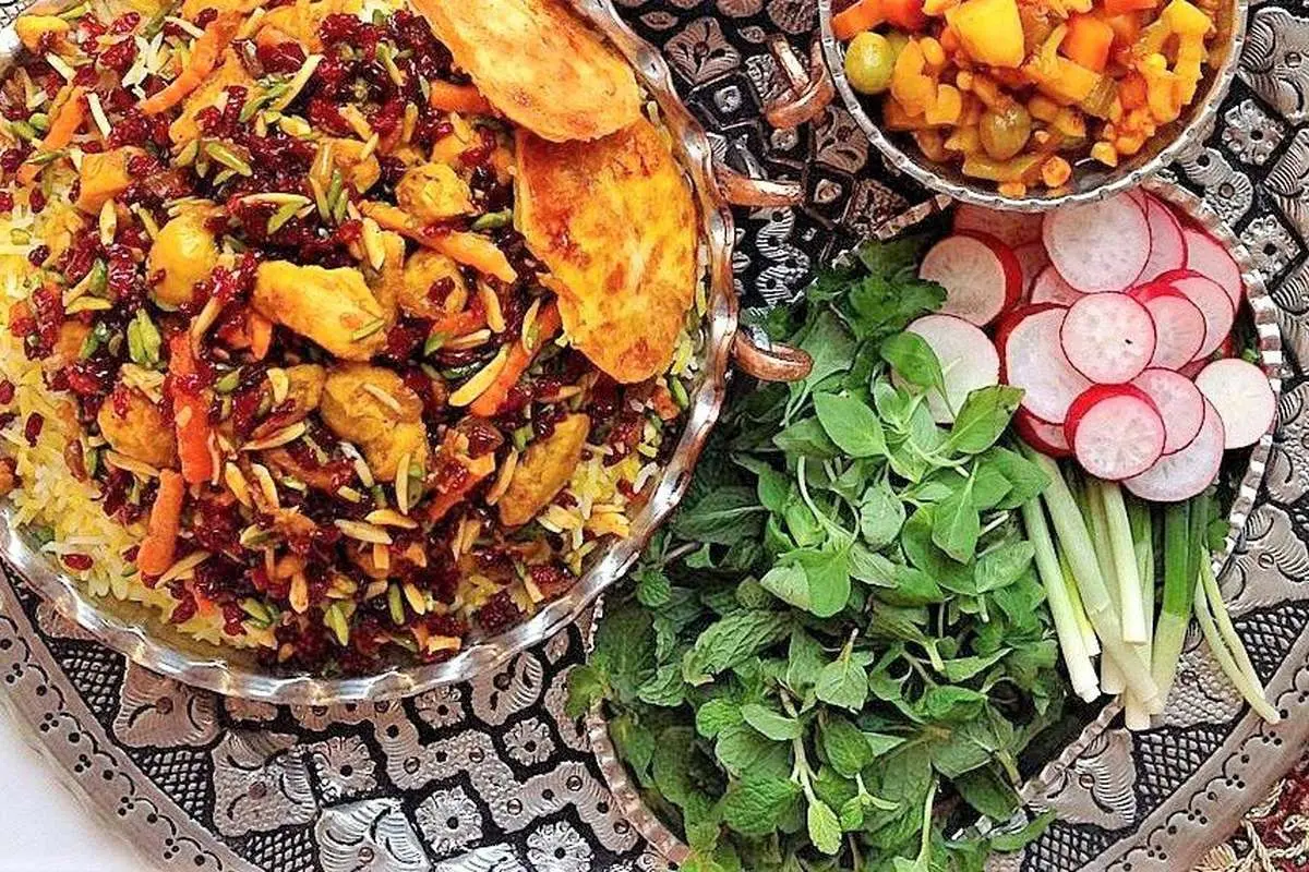 طرز تهیه مرصع پلو با مرغ خوشمزه و مجلسی