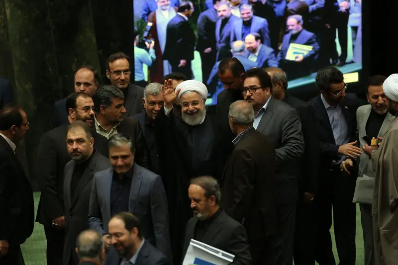 (تصاویر) روحانی در جلسه رای اعتماد مجلس به دو وزیر پیشنهادی