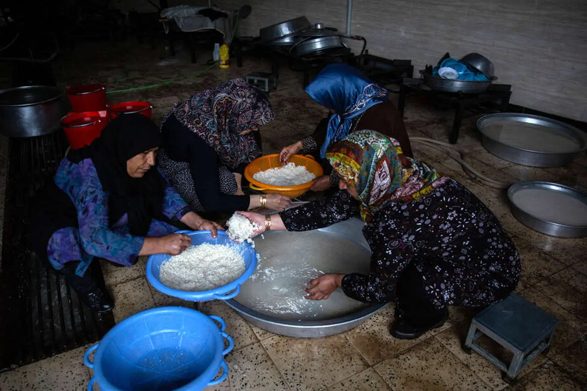 (تصاویر) آیین سنتی «پلاخوار» کیاسری‌ها در محرم