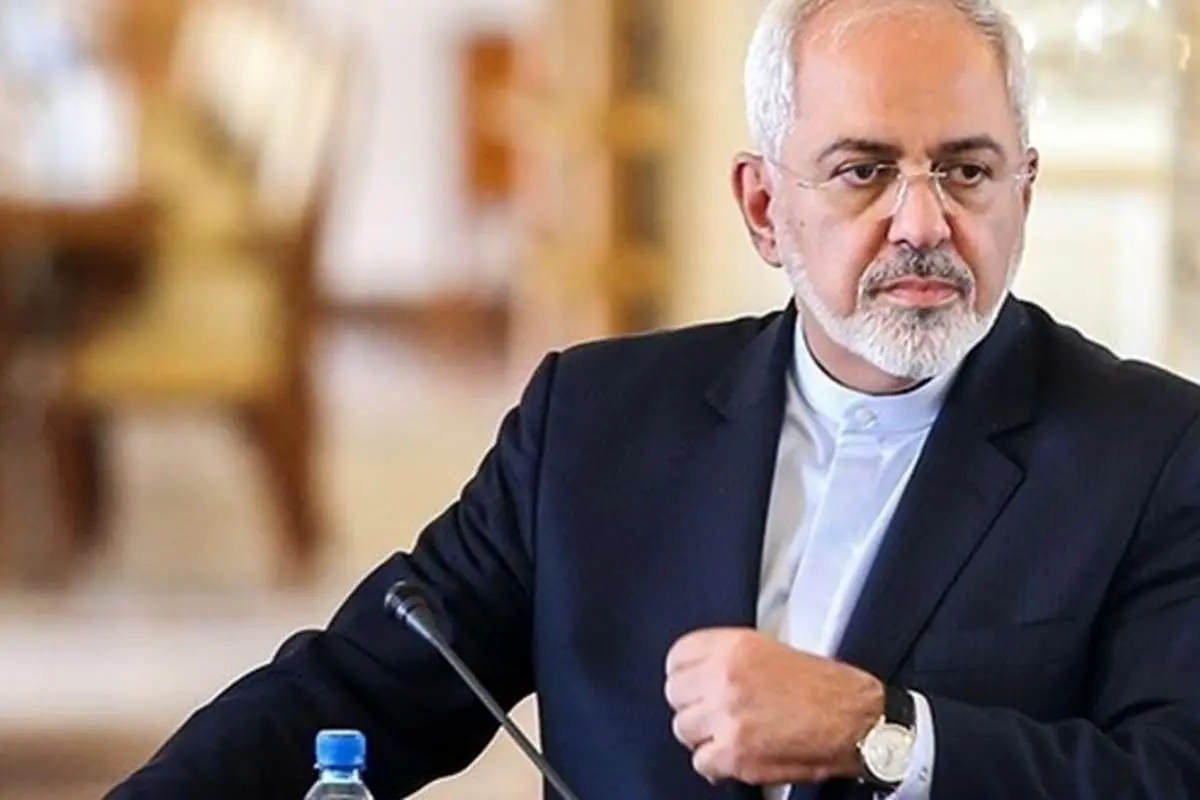 ظریف: آمریکا به در و دیوار میزند تا مانع فروش نفت ایران شود