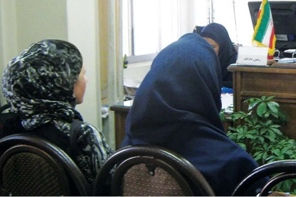 شوهرم با «صفورا» رابطه نامتعارف داشت؛ با میله بر سر آن زن کوبیدم!