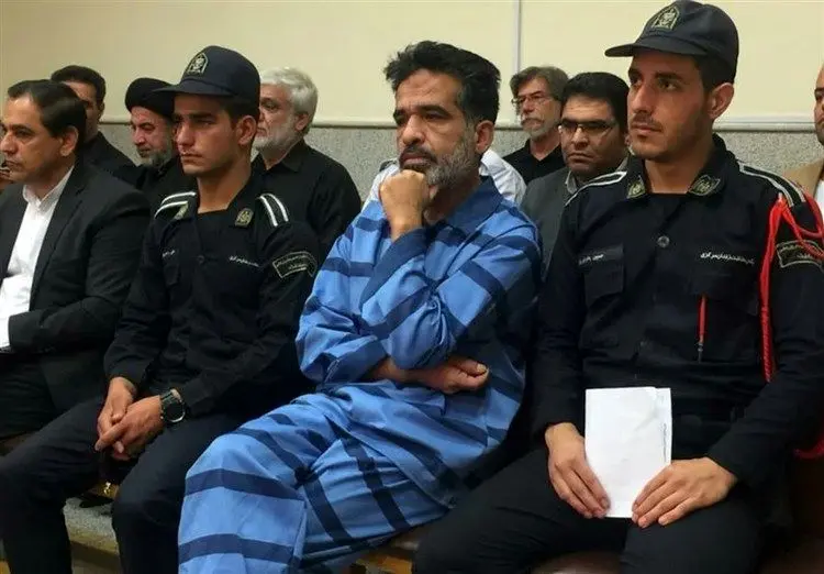 (عکس) شعر سنگ قبر قاتل امام جمعه کازرون حذف شد