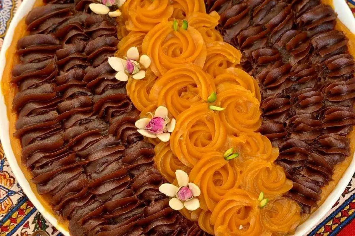 طرز تهیه انواع حلوا؛ از حلوای مناسب ختم و نذری تا حلوای دو رنگ و قالبی