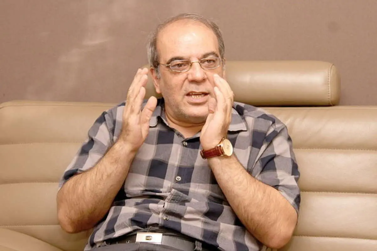 تحلیل عباس عبدی از ماجرای مرگ "دختر آبی"