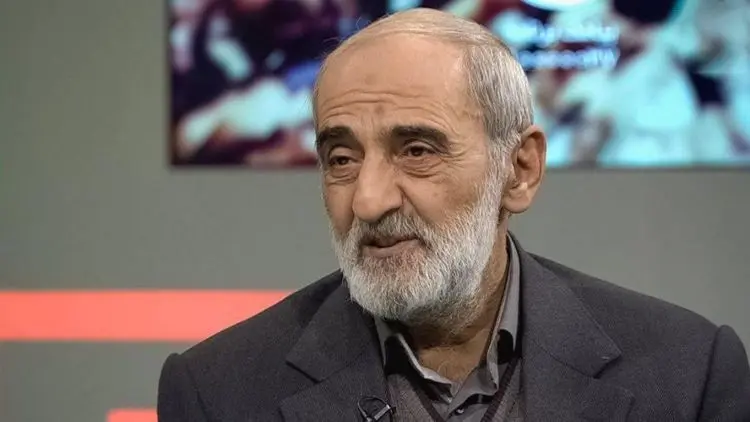 حسین شریعتمداری: نمایندگی مجلس آش کشک خاله نیست