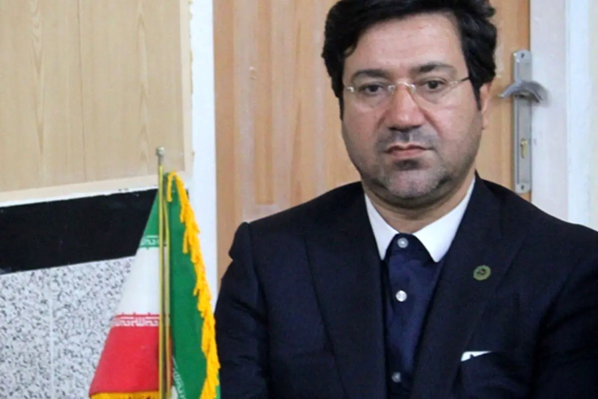 منوچهر قائدی، شهردار صدرا فرار کرد