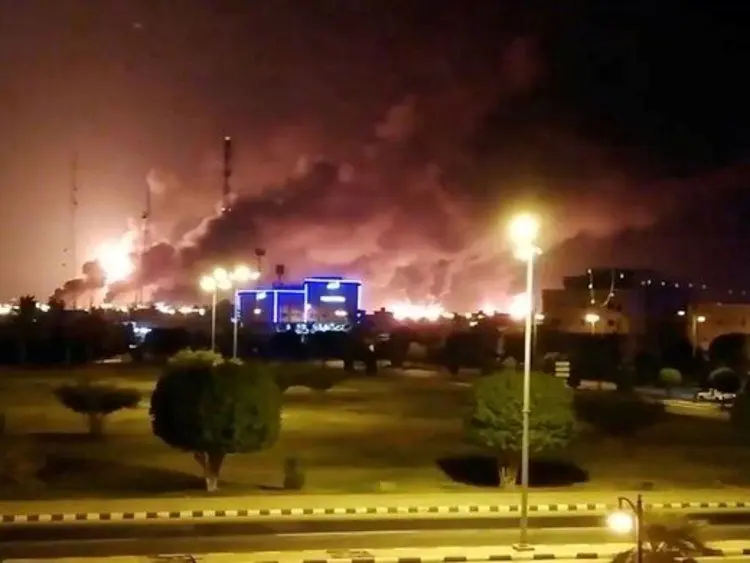 واکنش دفتر بن‌سلمان به آتش‌سوزی در آرامکو