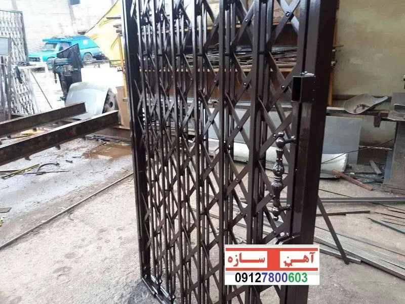 بهترین درب آکاردئونی کرکره‌ای یا در کشویی برای آپارتمان کدام است؟