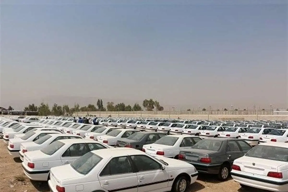 قیمت روز خودرو پنجشنبه ۲۸ شهریور؛ سبقت ایران خودرو از سایپا در کاهش قیمت‌ها